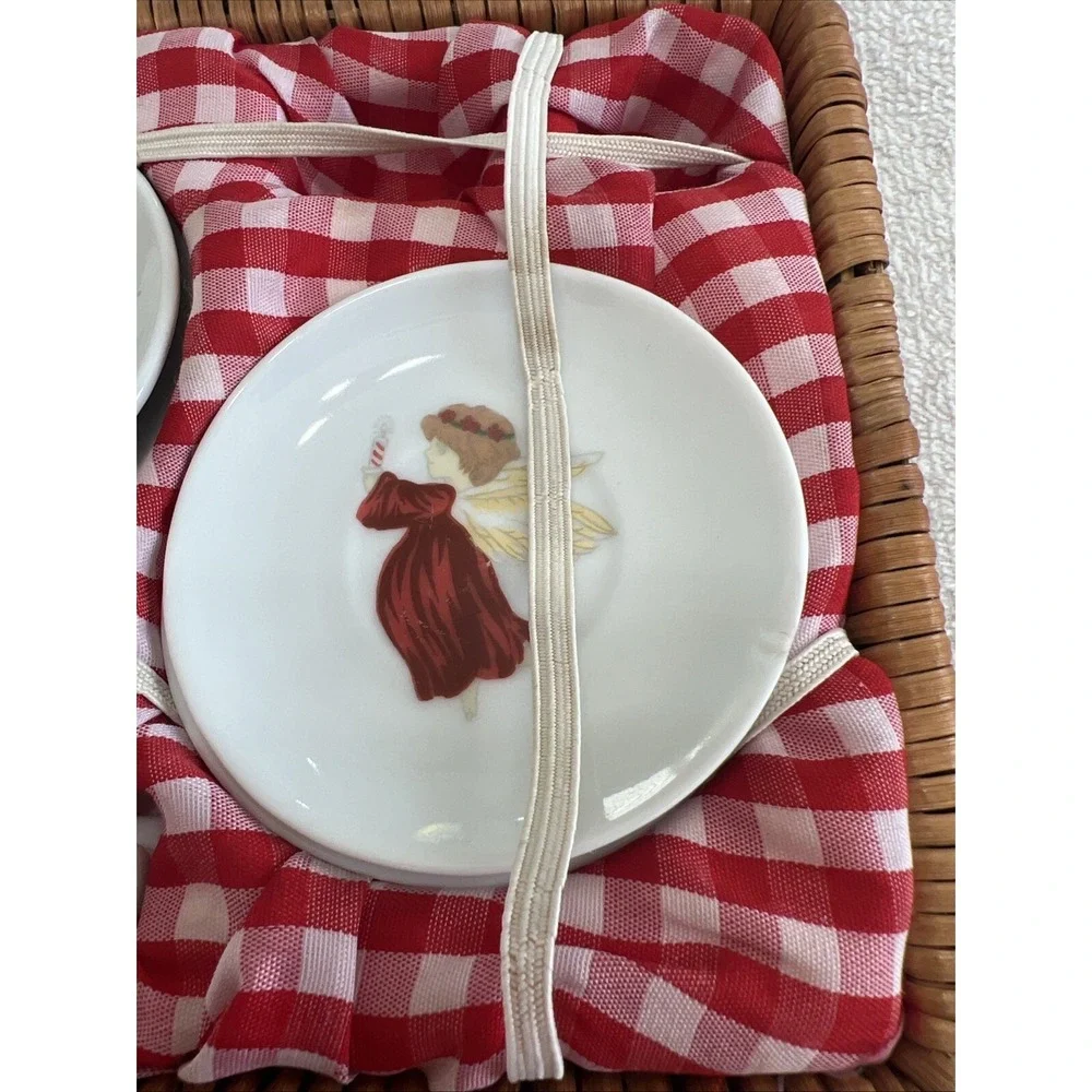 Vintage Children's Tea Set With Basket Read Plates Cup Spoon‎ Read Description